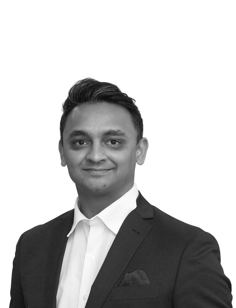 5 9180 Export Headshot 767X1000 96Dpi Milind BW