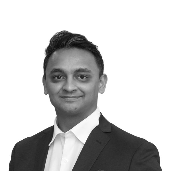 5 9180 Export Headshot 767X1000 96Dpi Milind BW