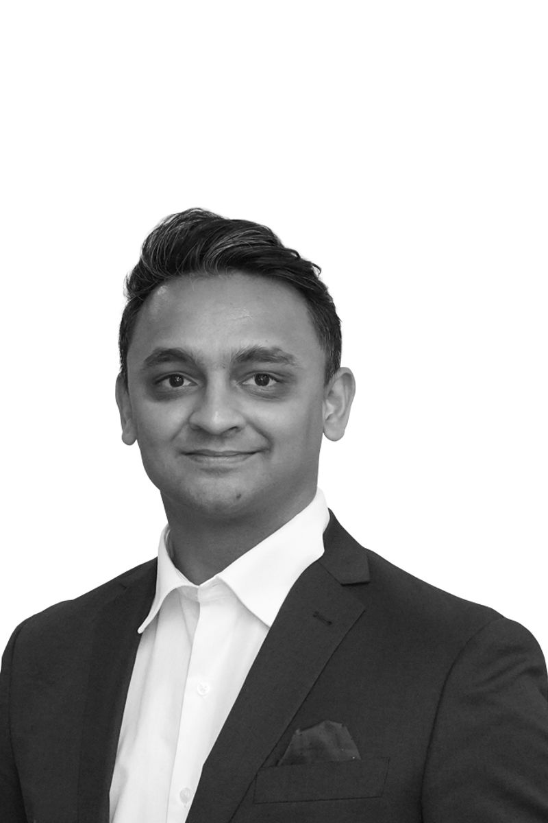 5 9180 Export Headshot 767X1000 96Dpi Milind BW