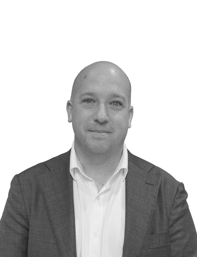 5 9180 Export Headshot 767X1000 96Dpi Heath Woodbury BW