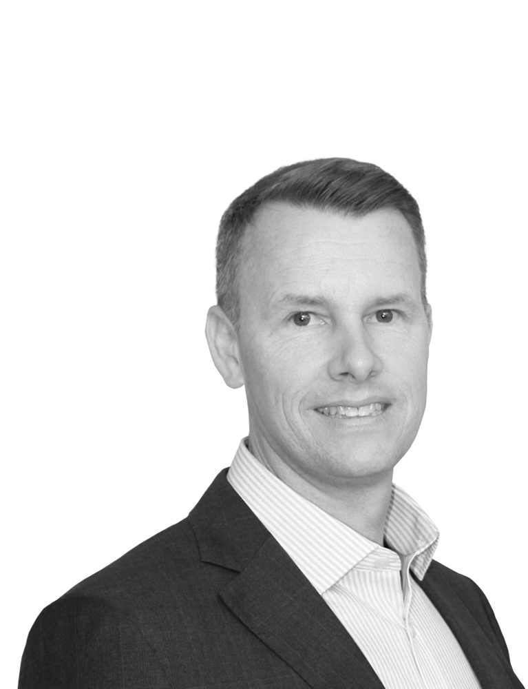 5 9180 Export Headshot 767X1000 96Dpi Stuart Blackadder BW