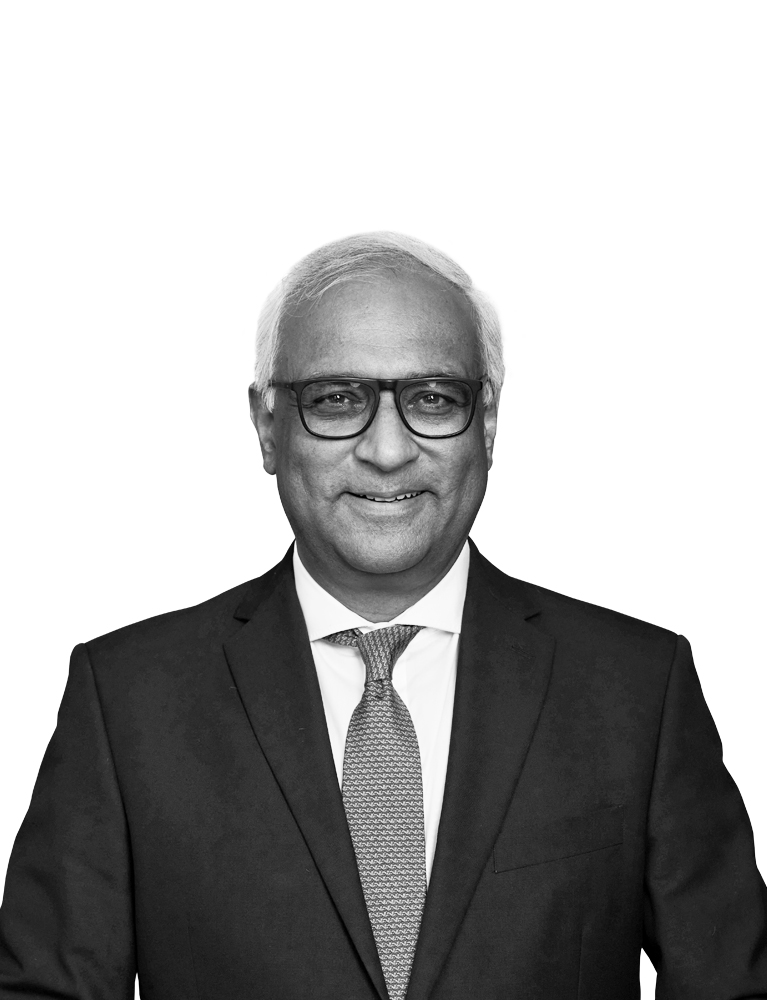 5 9180 Export Headshot 767X1000 96Dpi Rahoul C BW (1)