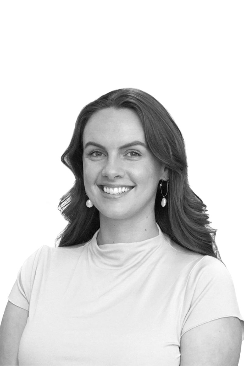5 9180 Export Headshot 767X1000 96Dpi Emily BW