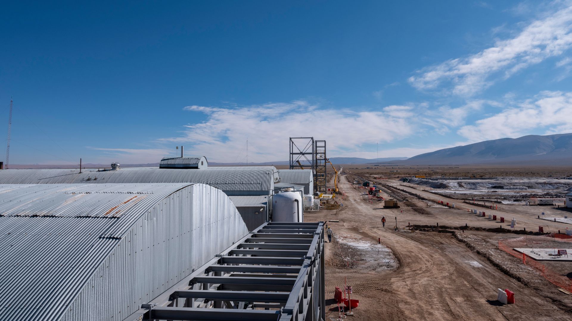 Media is null, no alt text provided