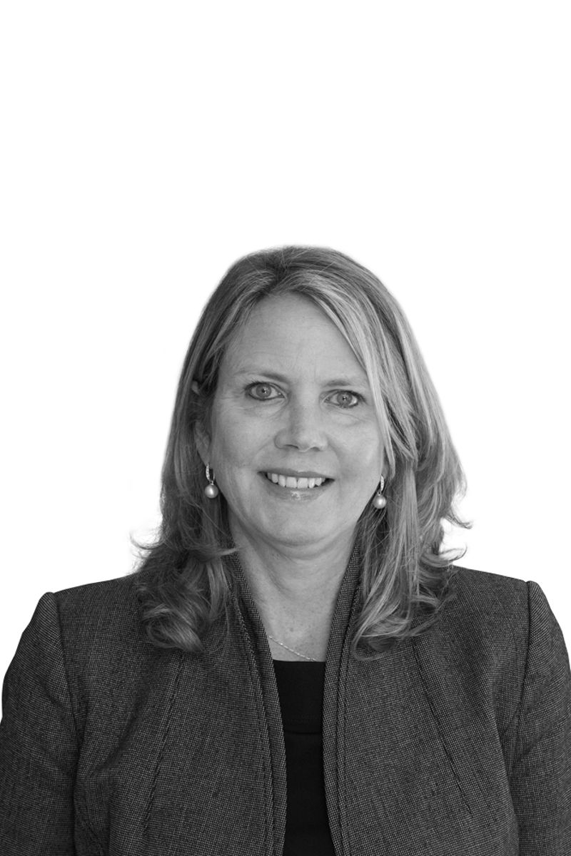 5 9180 Export Headshot 767X1000 96Dpi Phillippa K BW